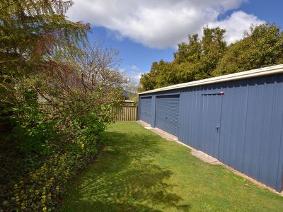 19 Hores Lane , Tawonga