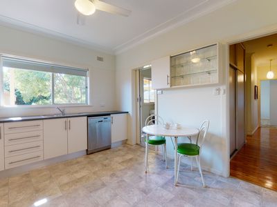 2 Fairview Street, Dubbo