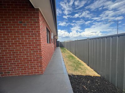 91 Adelong Boulevard, Cobblebank