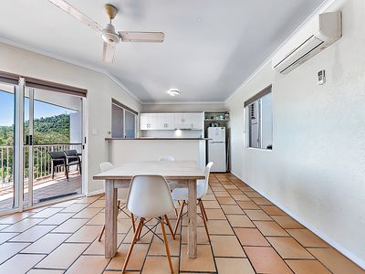 2 / 12-18 Eshelby Drive, Cannonvale
