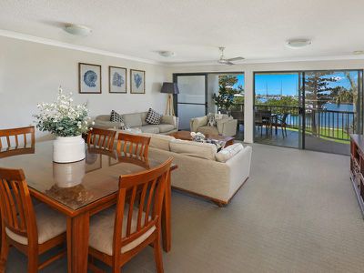 10 / 62-68 River Esplanade, Mooloolaba