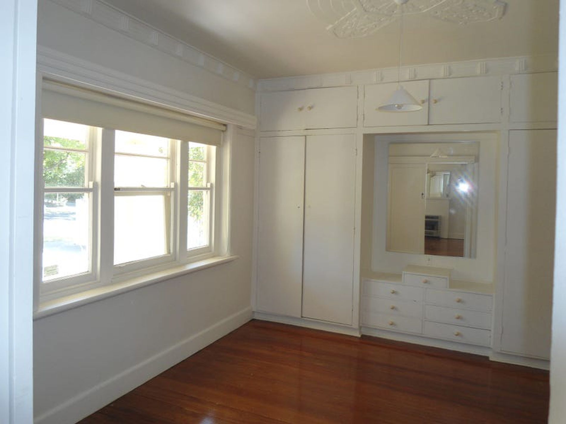 29 Girton Crescent, Manifold Heights