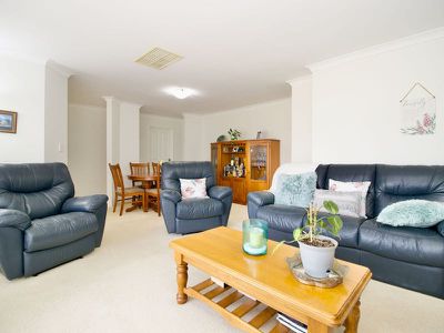 77 Triton Avenue , Waikiki