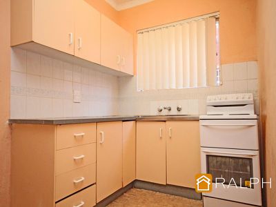 2 / 12 Colin Street, Lakemba