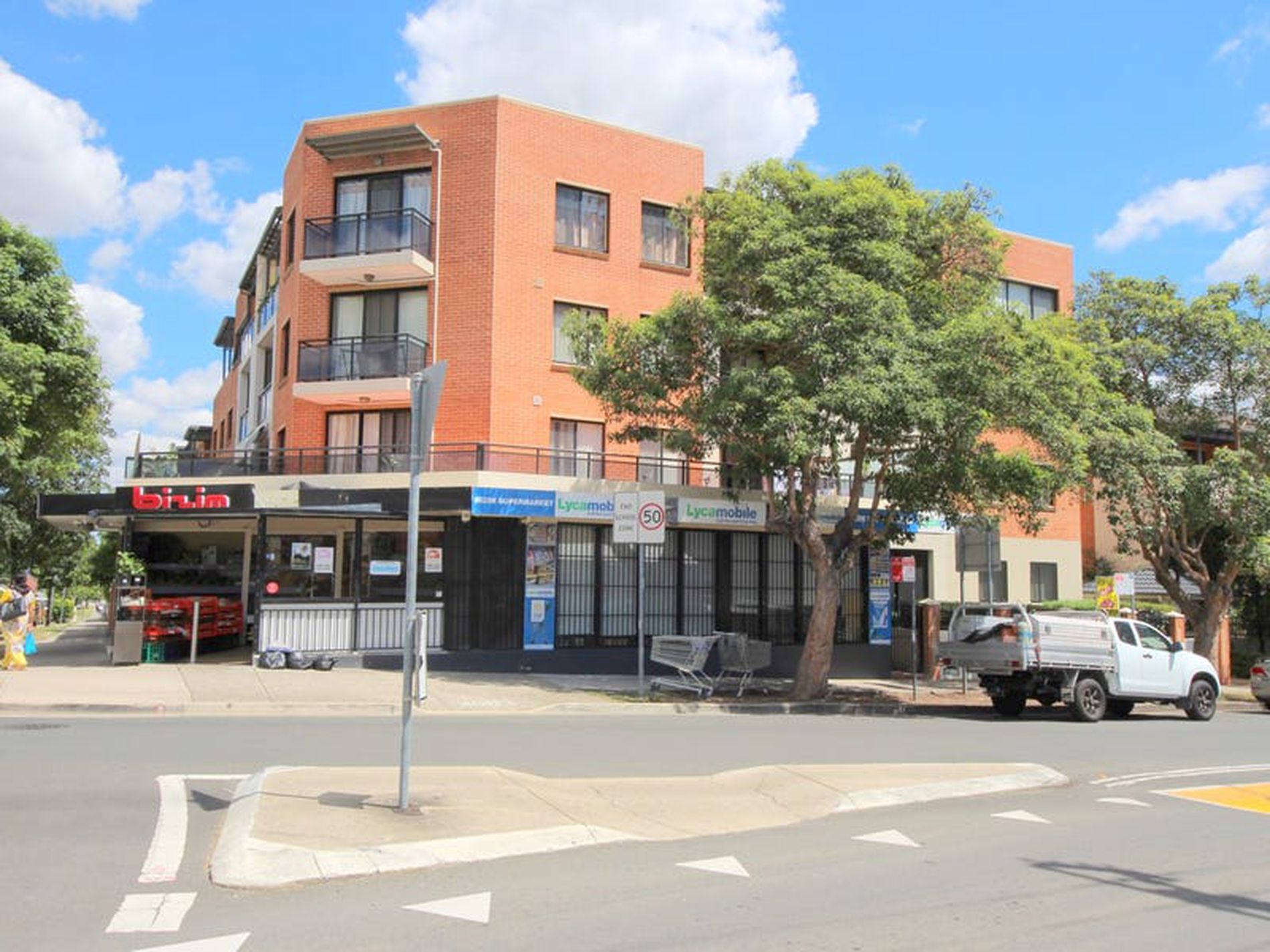 8 / 35-37 Harrow Road, Auburn