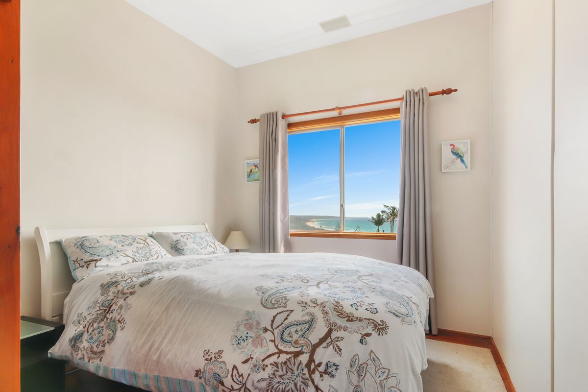 28 John Reilly Street, Dalmeny