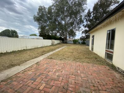 392 Parnall Street, Lavington