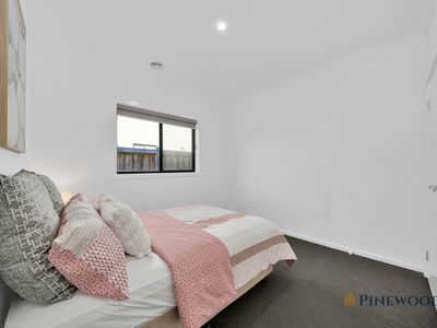 18 Respect Way, Tarneit