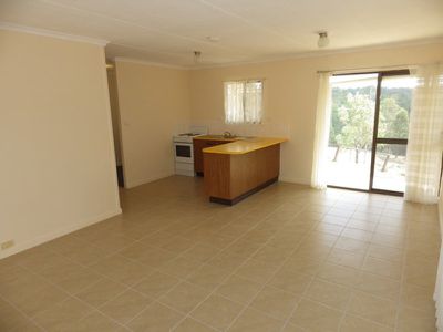 301 Dennis Road, Cedar Vale