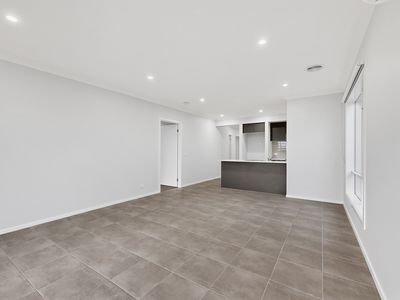 75 Broadway Street, Berwick
