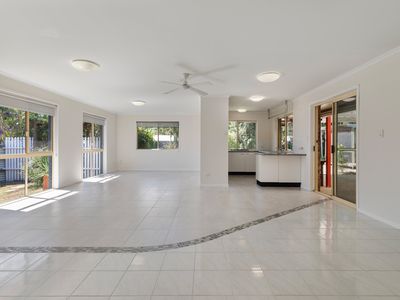 12 Kylie Court, Pomona