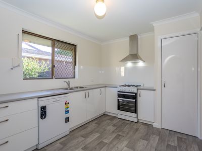 5 / 9 Durling Place, Kelmscott
