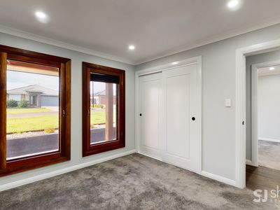 39 Lincoln Parkway, Dubbo