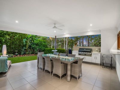 32 THE CRESCENT, Underwood