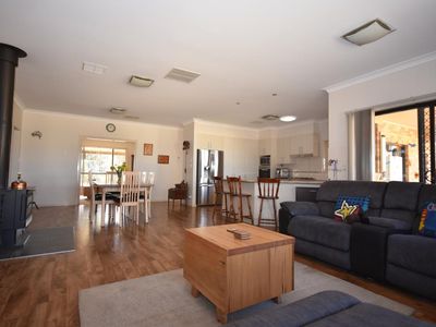 9 Old Homestead Drive, Dubbo