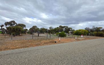 65 King Street, Brookton