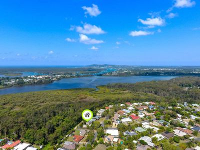 19 Hooper Crescent, Tewantin