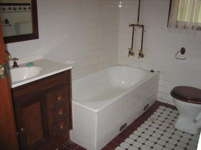 19 Lachlan Ave, Barrack Heights