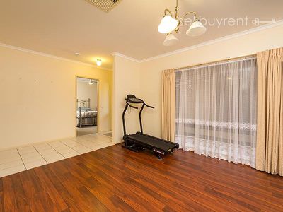 23 FIRESTONE WAY, Wodonga
