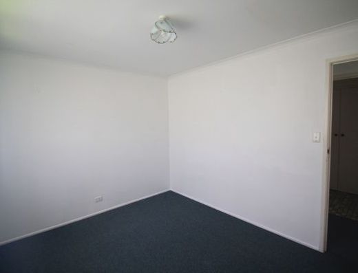 Great value family home in Tewantin image 8