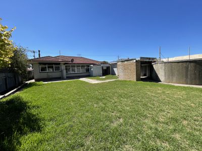 12 English Drive, Millicent