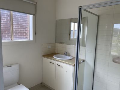 819 Tarneit Road, Tarneit