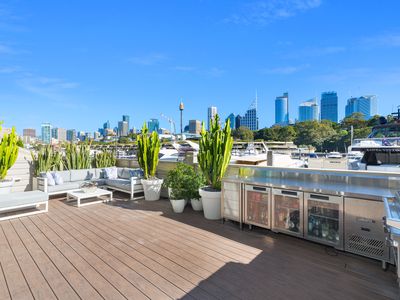 113 / 6 Cowper Wharf, Woolloomooloo