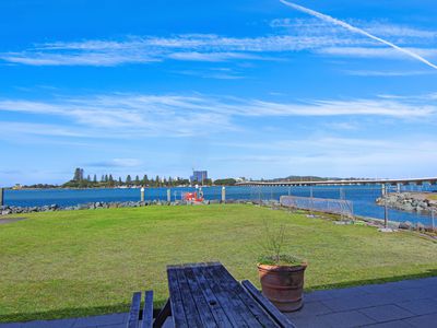 2 Ray Street, Tuncurry