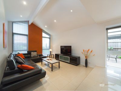 2 Reema Boulevard, Endeavour Hills