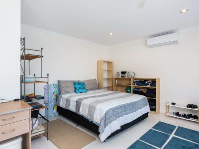 62 Brentwood Avenue, Mooloolaba