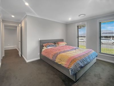 33 Mortlock Avenue, Dubbo