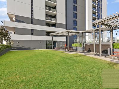 904 / 420 Macquarie Street, Liverpool