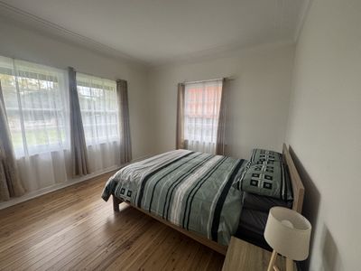 28 PARRY STREET, West Tamworth