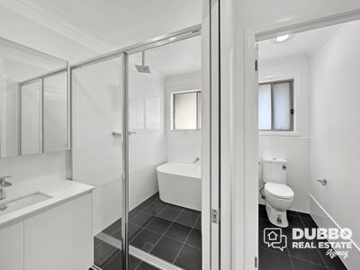 13 Current Court, Dubbo
