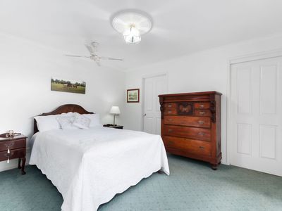 84 Dundas Street, Sale