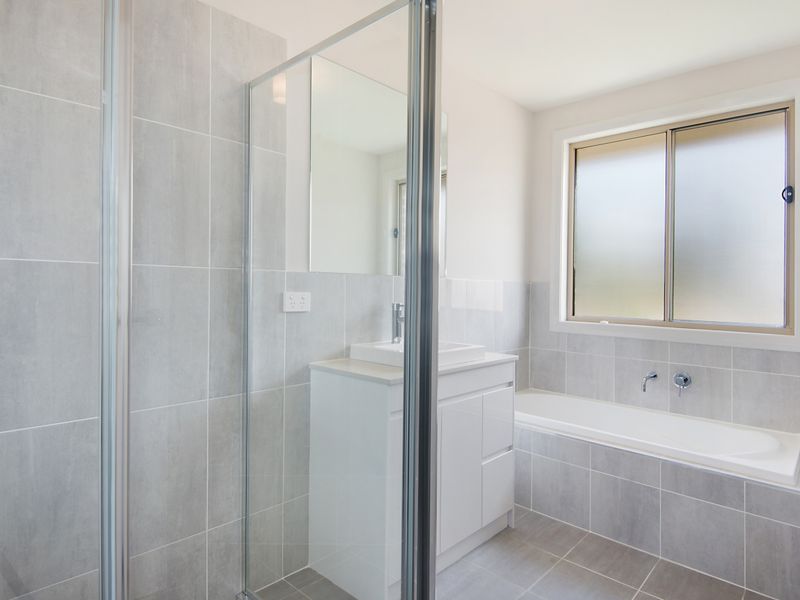 68 Solander Road, Seven Hills