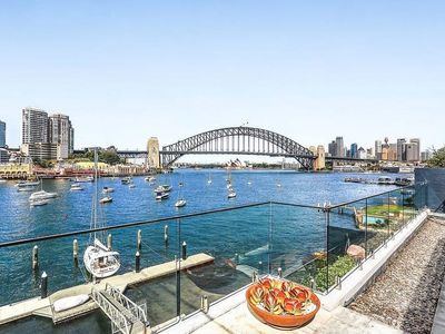 11 / 33 East Crescent Street, Mcmahons Point