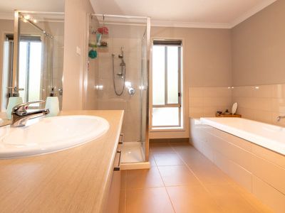 18 Lightwood Ave, Seymour