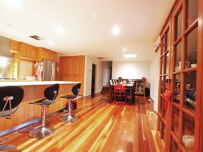16 Rachelle Drive, Wantirna