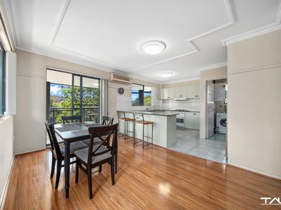 5/14 Queens Road, Westmead