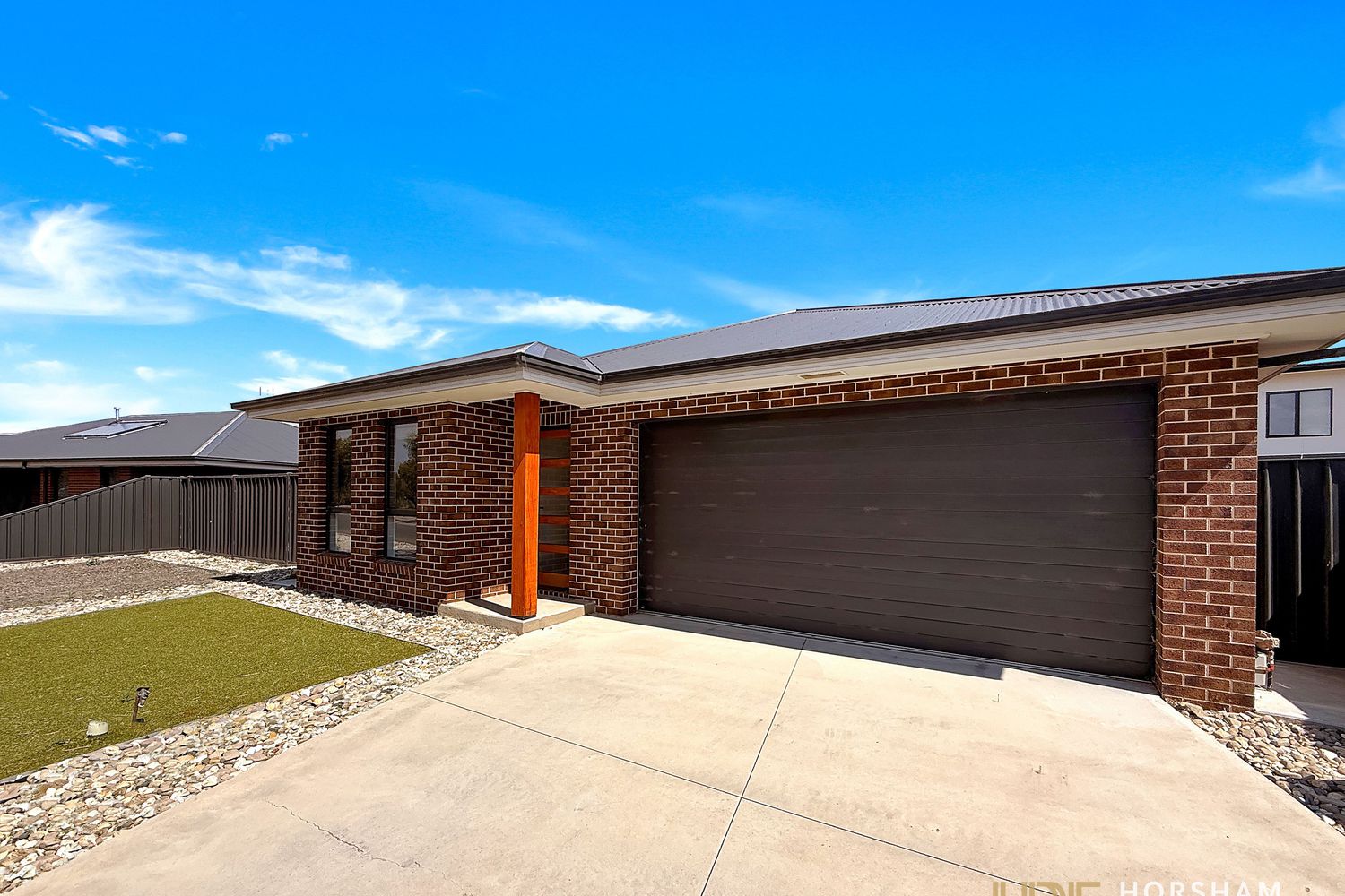 35 Mclean Drive, Horsham