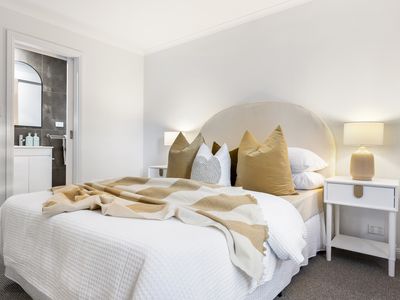 93 Crozier Avenue, Newton