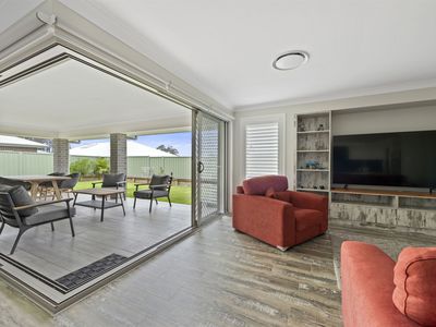 14 Amaroo Drive, Narrawallee