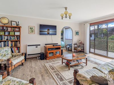 23 Thomson Parade, Dalmeny