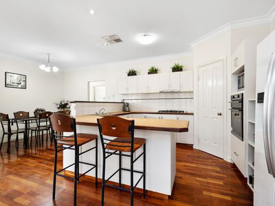 3 Fairlie Way, Broadwood