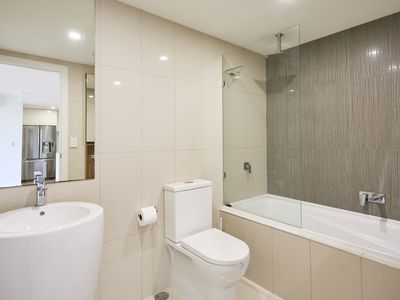 3203 / 31 Bourton Road, Merrimac