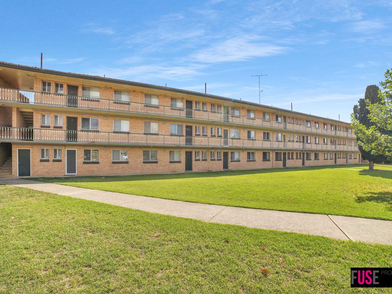 4 / 7 Brook Street, Queanbeyan