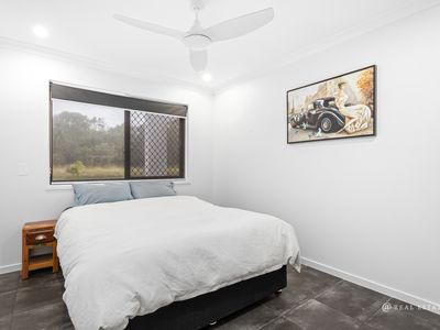 9 Beachside Circuit, Mulambin