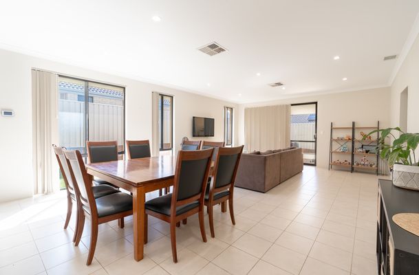 36 Firebrand Grove, Baldivis