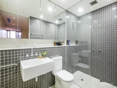 4703 / 1 Freshwater Place, Southbank